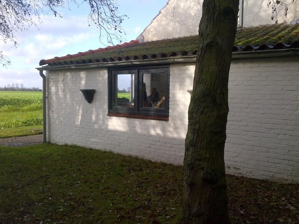 Farmhouse Near Beach Kloosterzande Bagian luar foto
